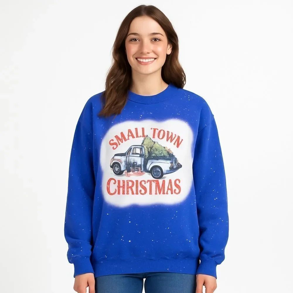 Handmade Christmas Sweatshirt L |āSmall Town Christmas Gildan Heavy Blend | Blue